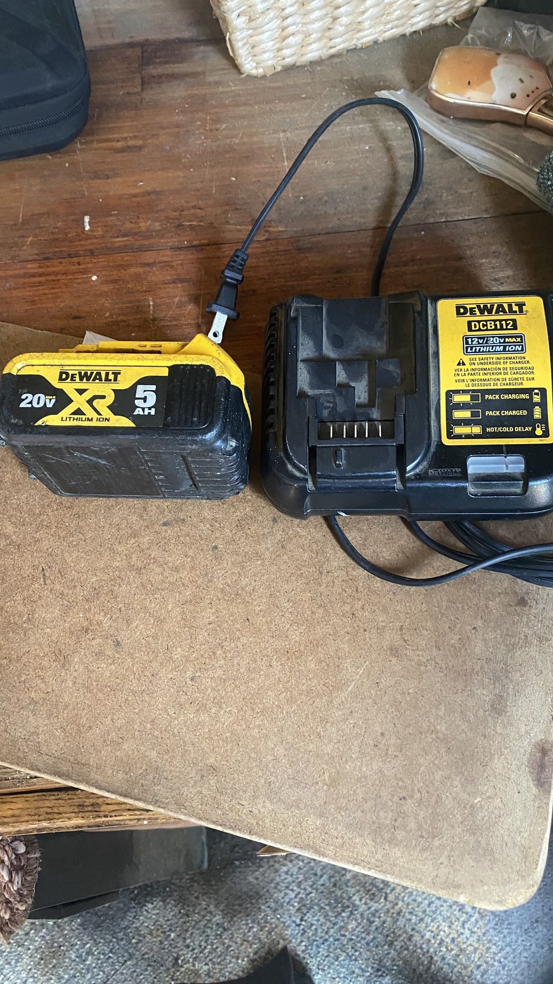 Five Dewalt Battery With Charger