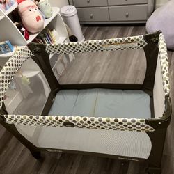 Pack N Play 