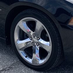Dodge Charger Wheels 