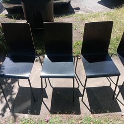 !! 4 Wooden  Chairs  Price  For All Firm Price