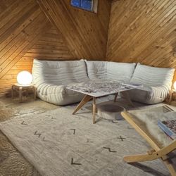 3 Piece Sectional Togo Replica, Boucle 