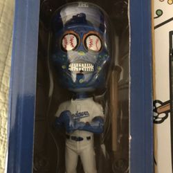 Dia de los Dodgers limited bobble head 2019