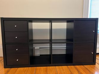 Bookshelf