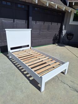 Twin size Bed