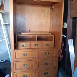 Armoire