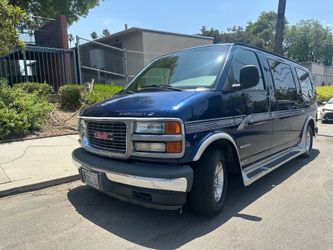 2001 GMC Savanna StarCraft