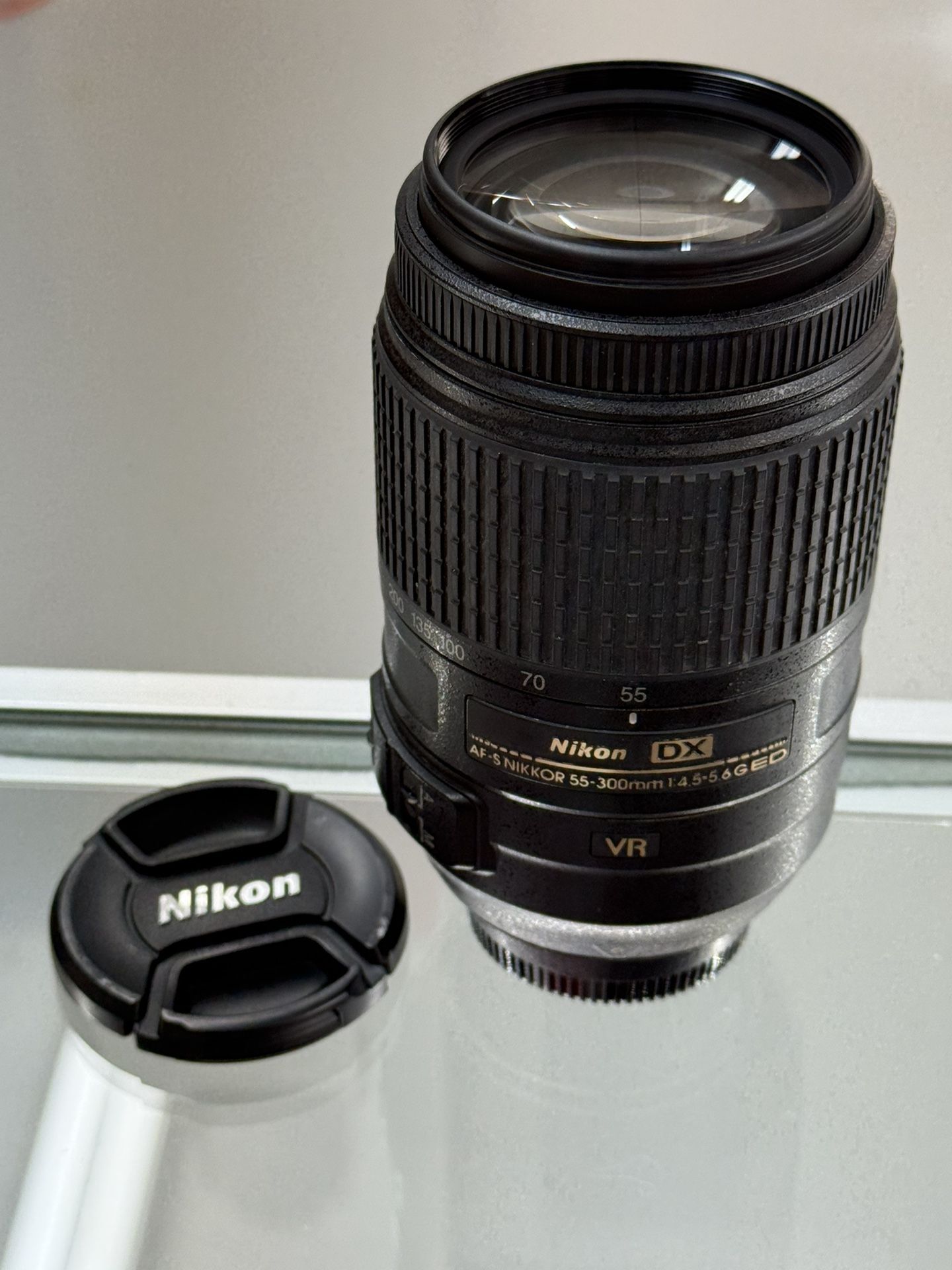 Nikon AF-S DX NIKKOR 55-300mm F/4.5-5.6 G ED VR Lens