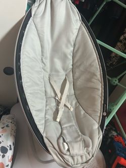 4 moms swing