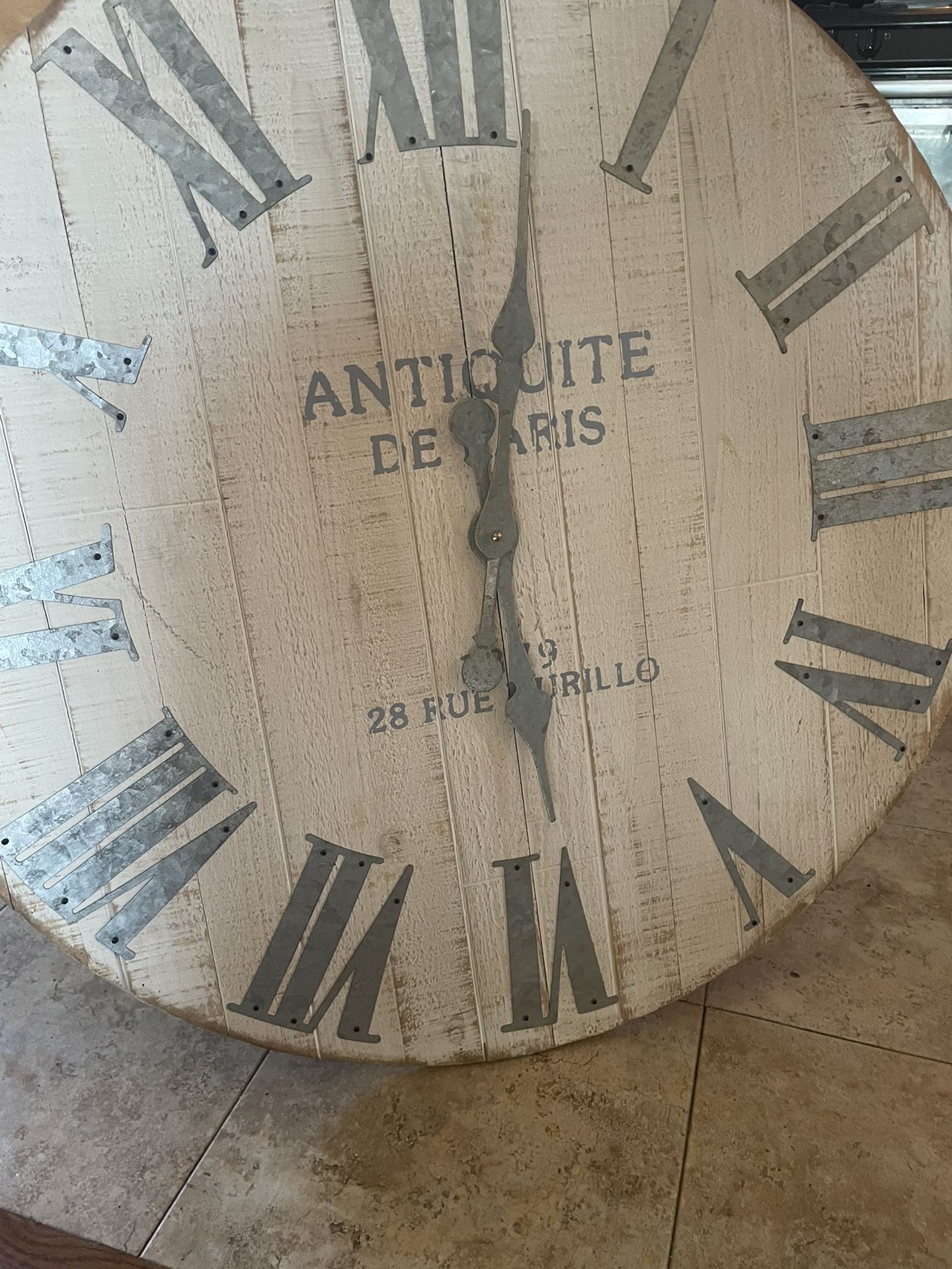 Working Pier 1 Wall Clock