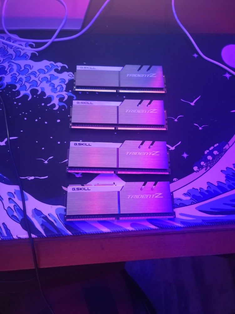 8gb ddr4 ram 4 sticks 4400mgz
