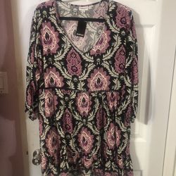 Womens Size 14 / 16 Tunic Length Too “Tunic Stance print.  Brand New With Tags .  Brand Avenue .  