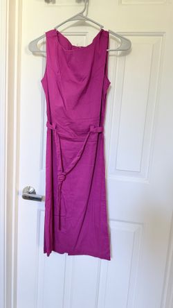 Women’s mid length fuchsia/magenta colored dress