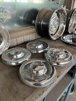 1958 Chevy Impala DogDish Caps