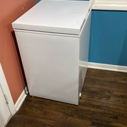 Freezer, White