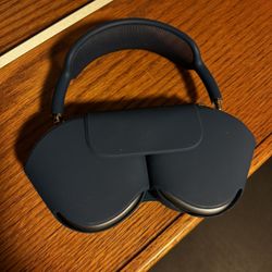 Blue Apple AirPod Max