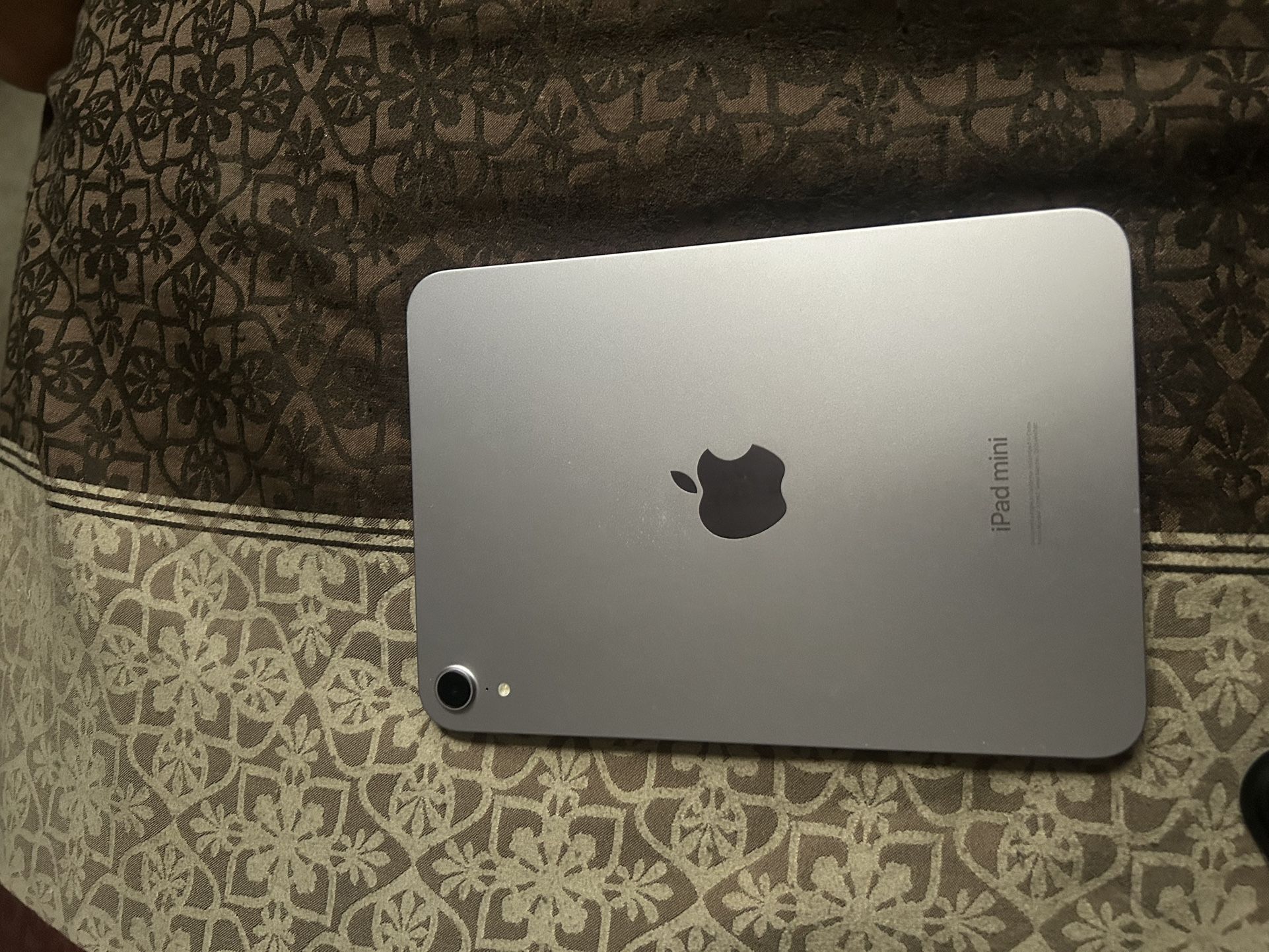 Ipad Mini A17