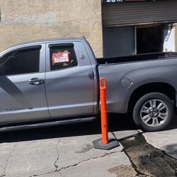 Vendo camioneta toyota tundra 2013