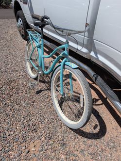 3-speed beach cruiser needs rear tube some TLC