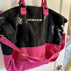 Victorias Secret Large Tote Zippered 