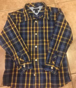Tommy Hilfiger boys formal shirts size 5 $7 each