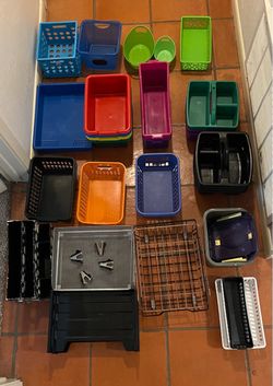 Mixed Lot of Plastic Storage Bins and Baskets