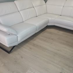 SECTIONAL 100% LEATHER RECLINER ELECTRIC WHITE COLOR... DELIVERY SERVICE AVAILABLE 🚚💥🚚