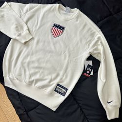 Nike USA Olympic Team Sweatshirt Size M