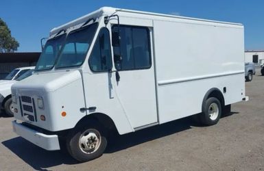 2017 Ford E350