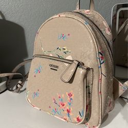 Guess Back Pack 
