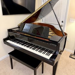Like New Kawai Baby Grand Piano