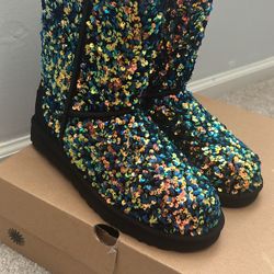 UGG BOOTS SIZE 10***BRAND NEW***NEVER OPENED*** 