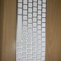Apple Magic Keyboard - US English