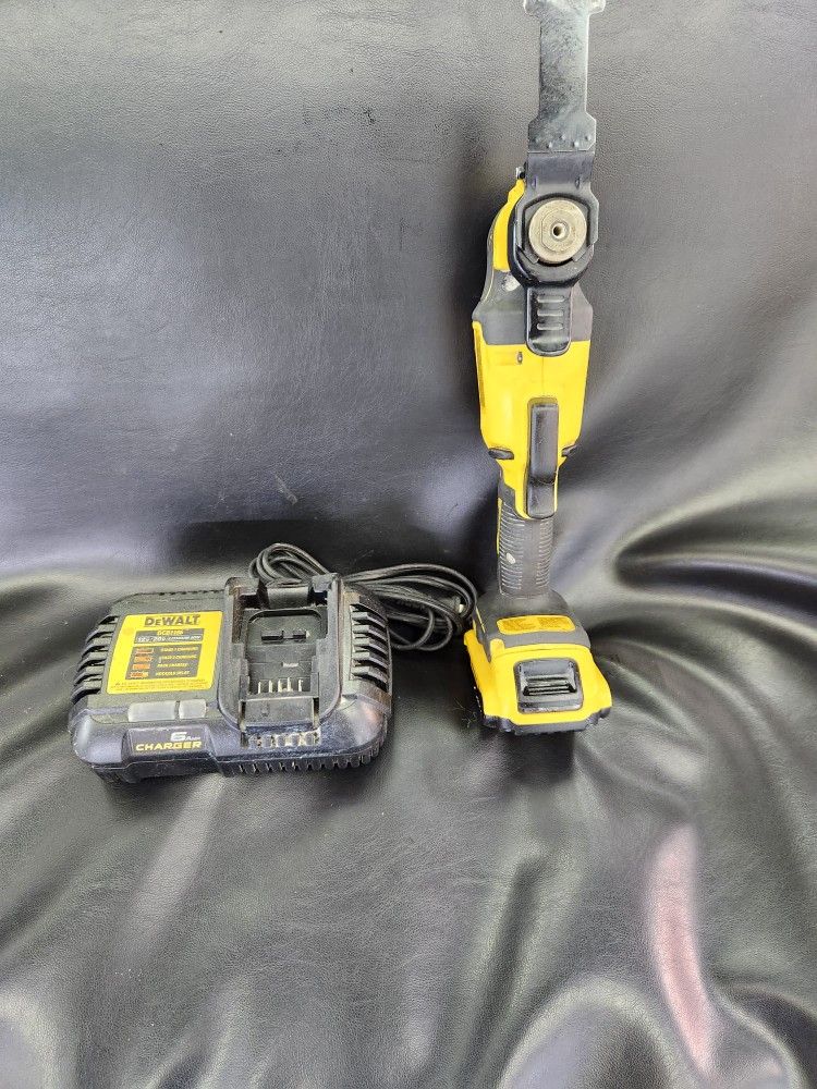 DEWALT DCS354 20V Brushless Oscillating Multi-Tool W/ Battery