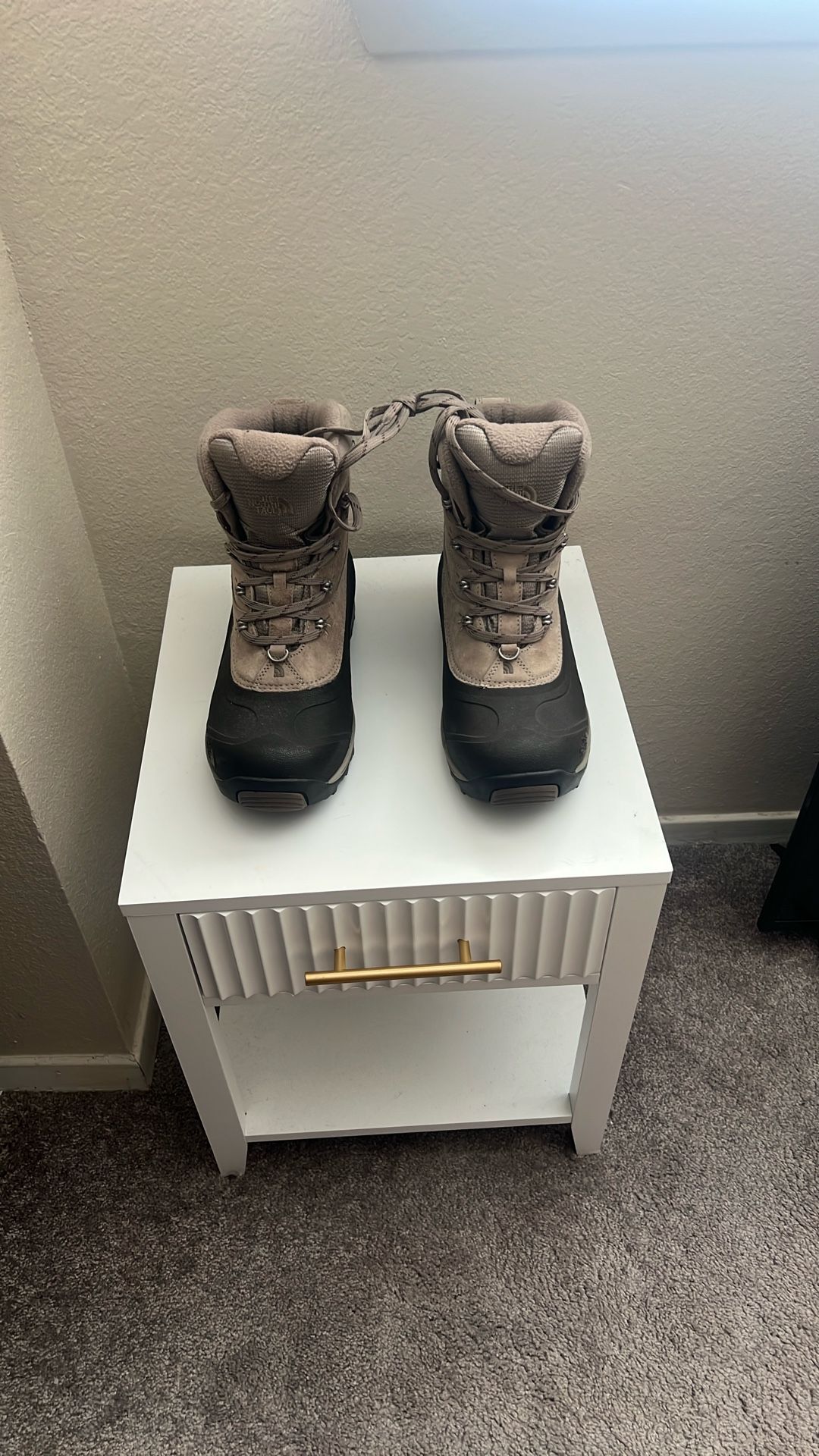  The North Face Sz 11 Brown & Biege Snow Boots 