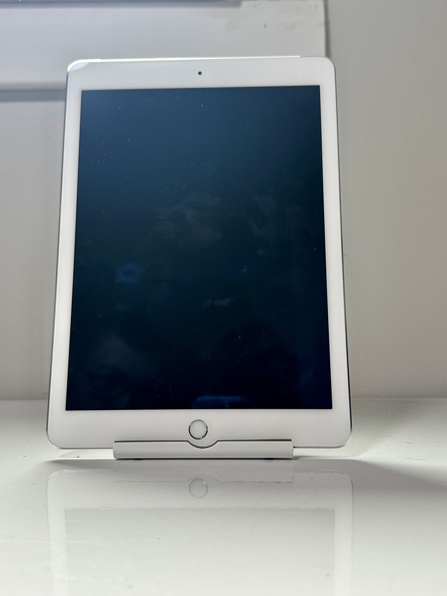 iPad Air 2 16 Gigabytes WiFi  Plus Cellular