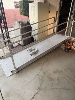 10 foot Aluminum Wheelchair Ramp with Handrails