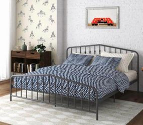 Novogratz Bushwick Metal Bed, King, Gunmetal Gray