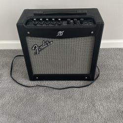 Fender Mustang I Guitar amp