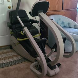 NuStep T4 Recumbent Cross Trainer ** MAKE OFFER **