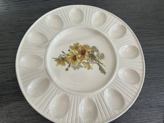 Sunflower Deviled  Egg Platter