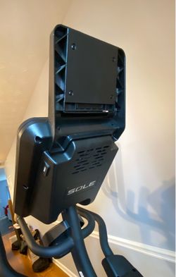 SOLE E95 Elliptical Machine