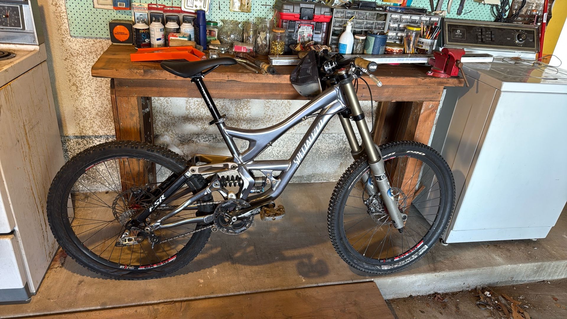 Specialized Mountain Bike 