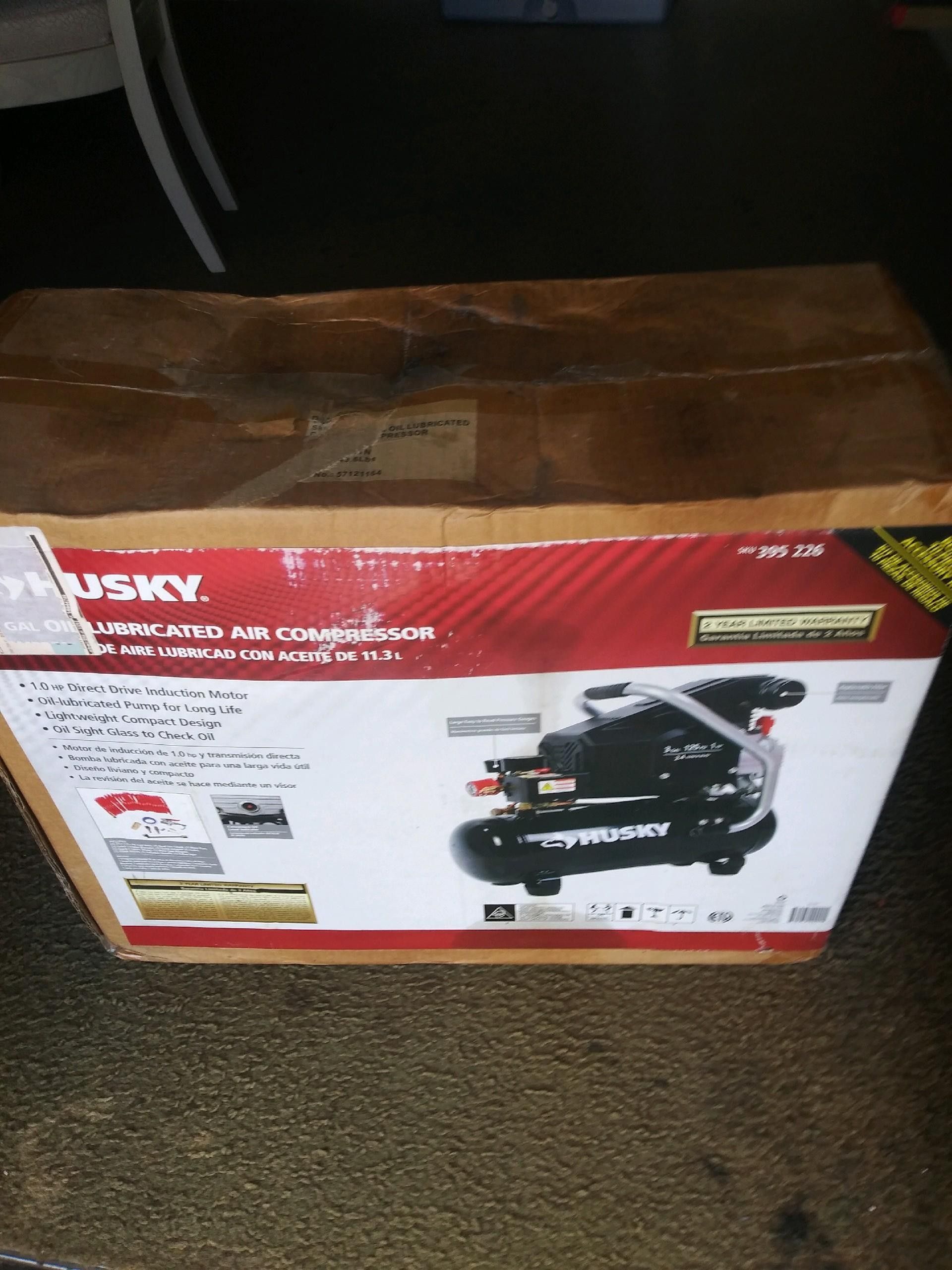 Husky air compressor 3gal 125psi