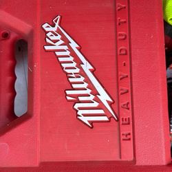 Milwaukee heavy Duty SawZaw  ( Corded )