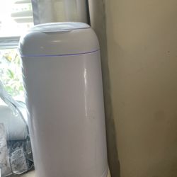 Diaper Genie 