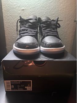 Jordan 1 space jams mids