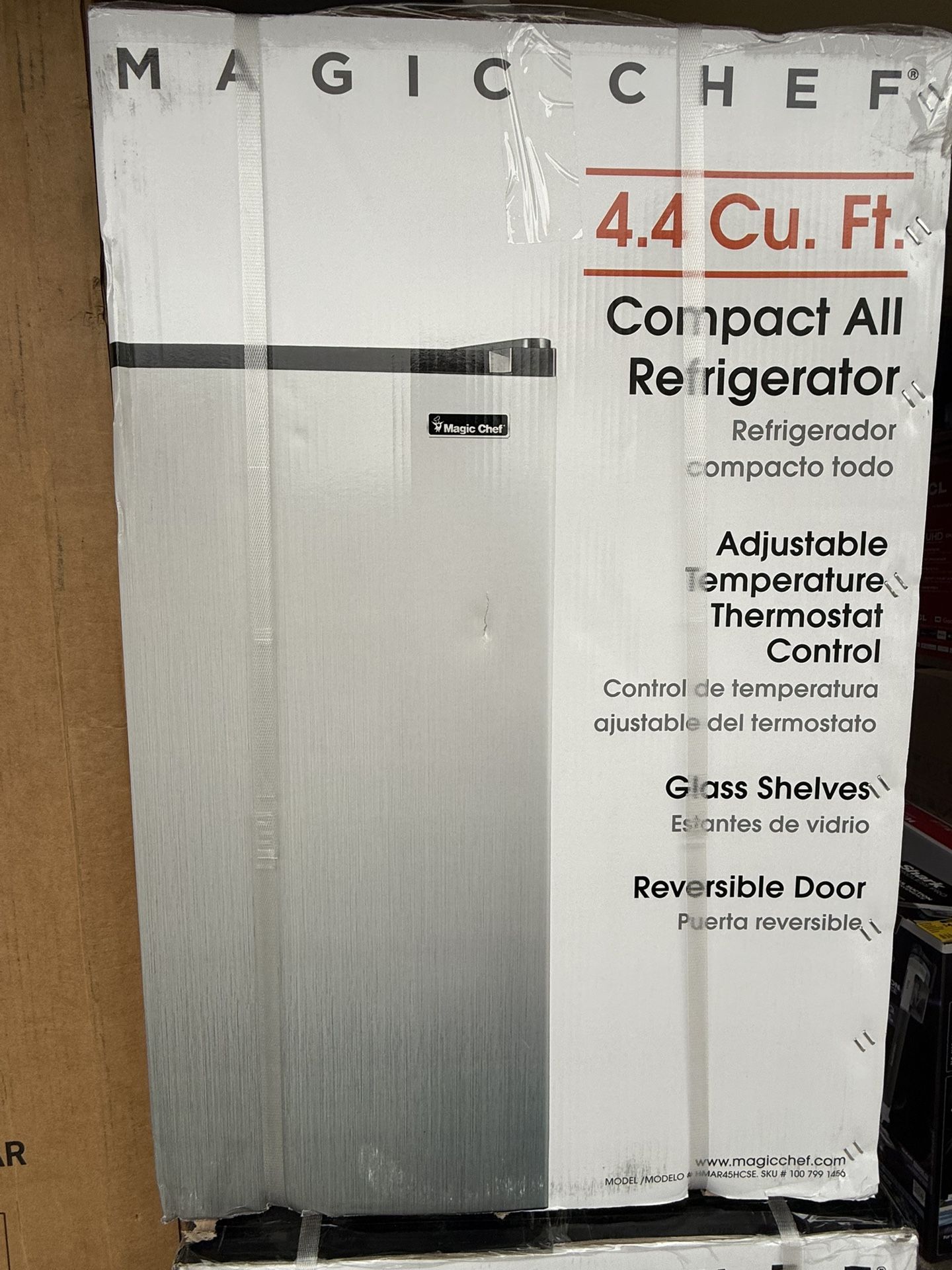 Magic Chef 4.4 cu. ft. Mini Fridge in Stainless Steel Look