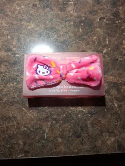 Hello kitty headband