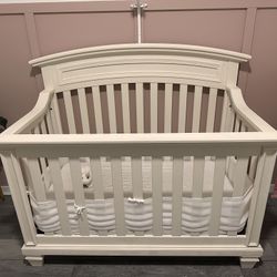 Oxford baby richmond 4in1 crib and conversion Pieces 