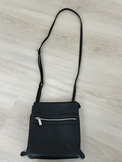 Giani Bernini Black Shoulder Bag- Used-like New 